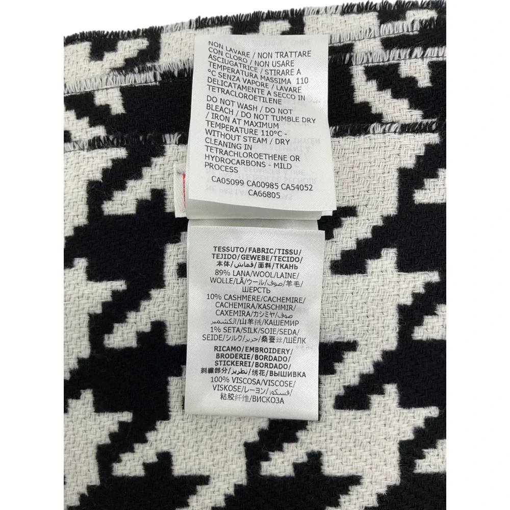 Alexander Mcqueen Fringed Black Houndstooth Scarf